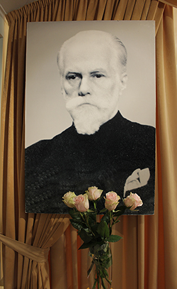 День рождения Святослава Рериха. Слово о художнике и человеке. Фоторепортаж