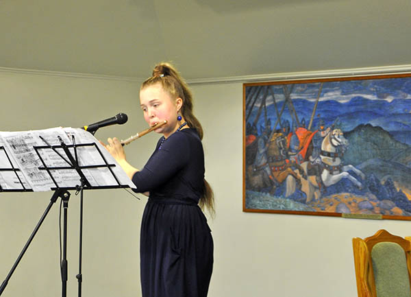 Анонс. 12 августа - концерт Вероники Виноградовой (флейта)