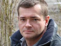 Светлой памяти друга