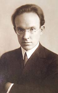 19 февраля - День рождения Рихарда Яковлевича Рудзитиса